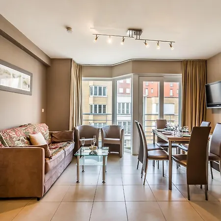 Apartment Dante 301 With Side Sea View And Location